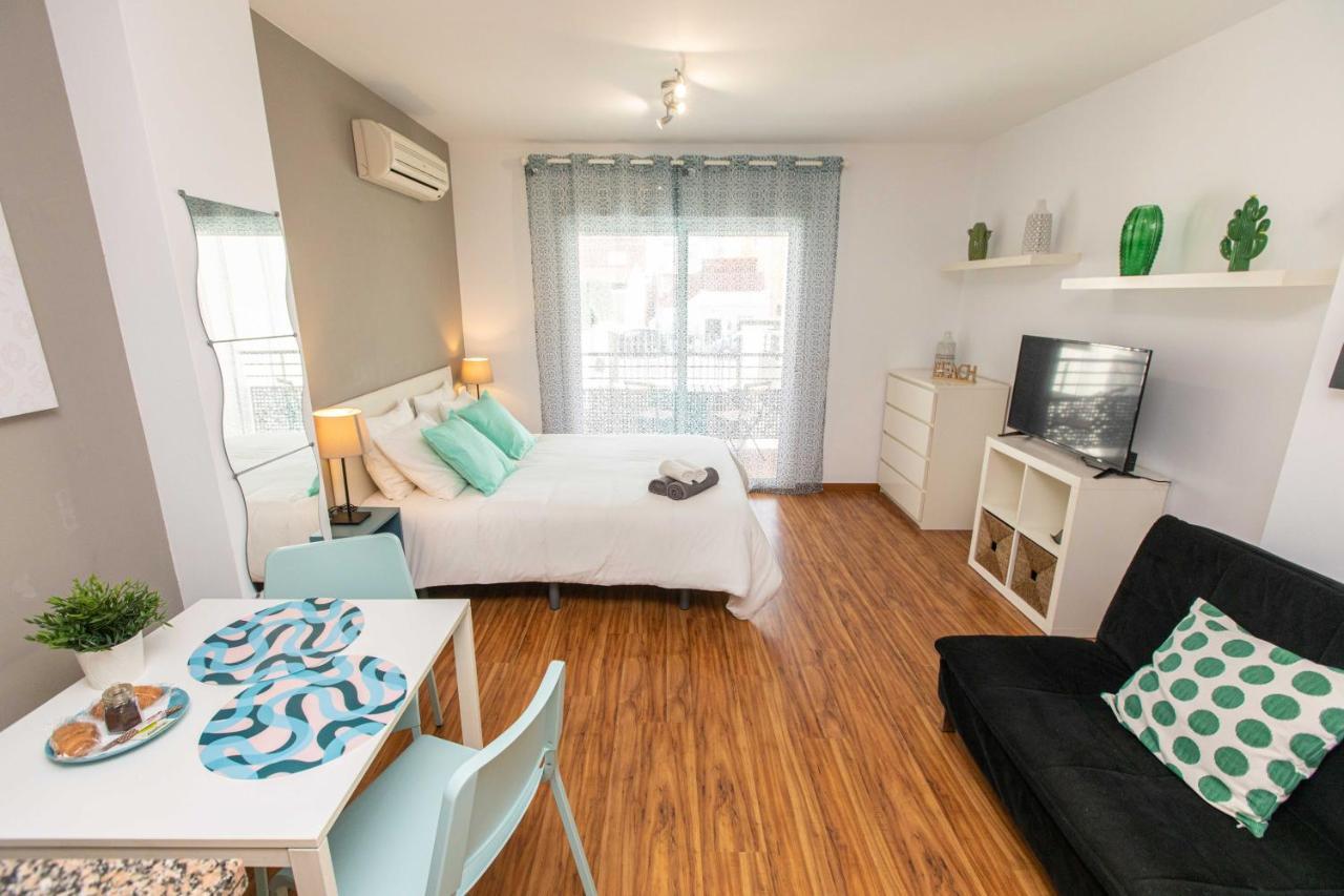 House By The Sea Apartment Malaga Exterior photo